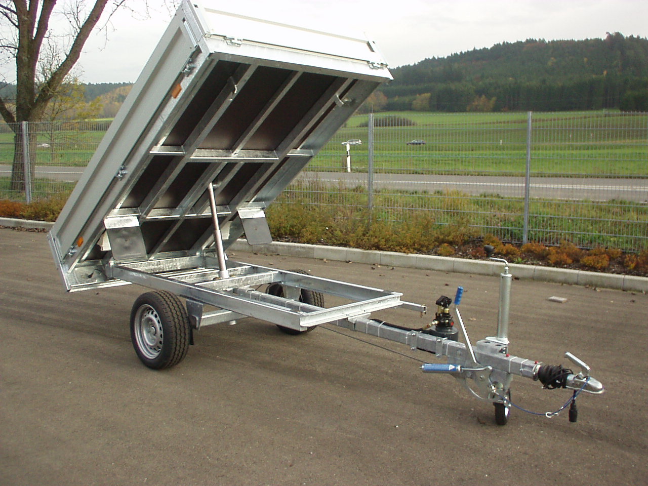 Hochlader_einach_gekipptdWMJUtMkhYvrR