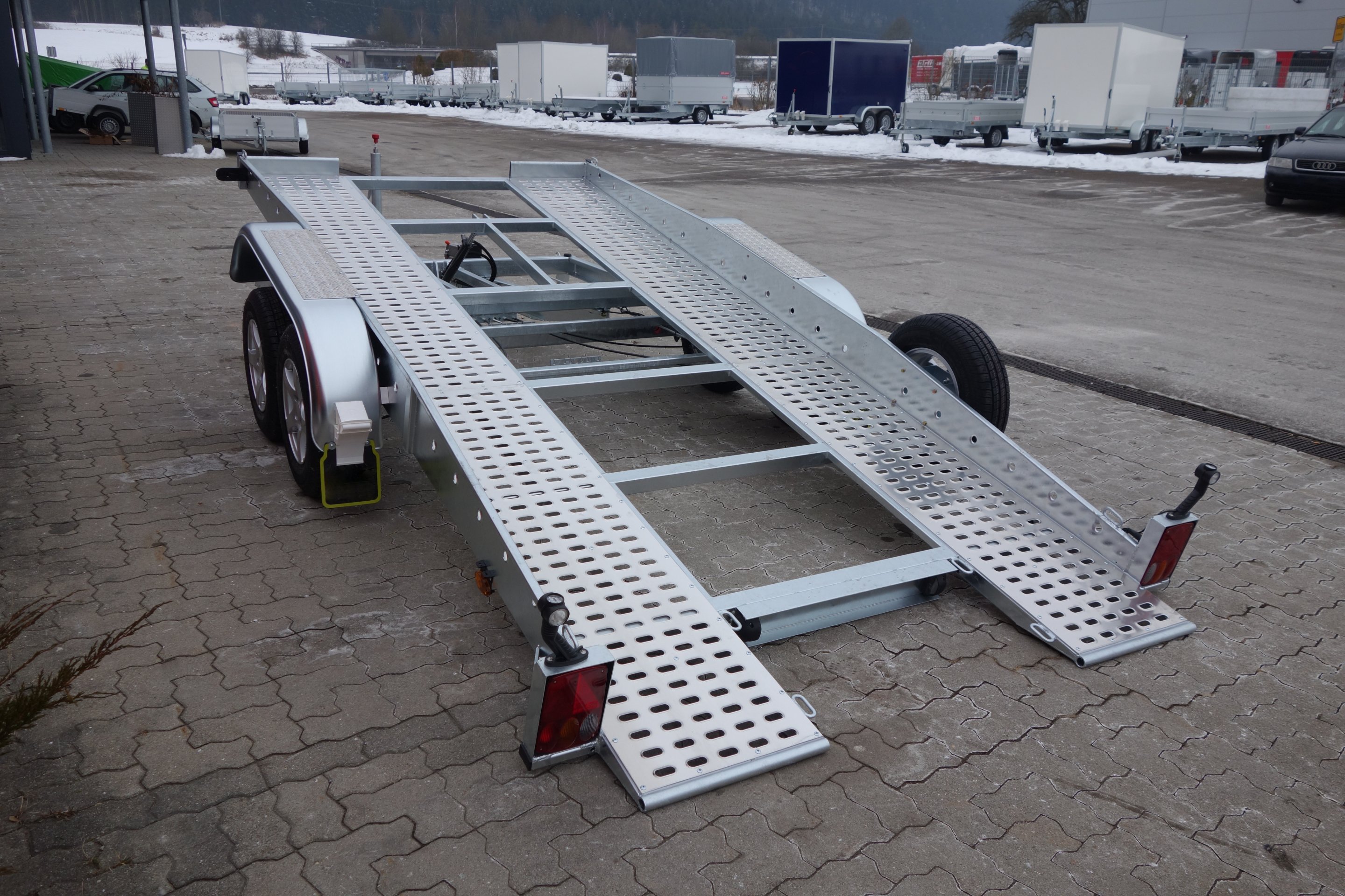 Autotransporter Tieflader Typ ATKL